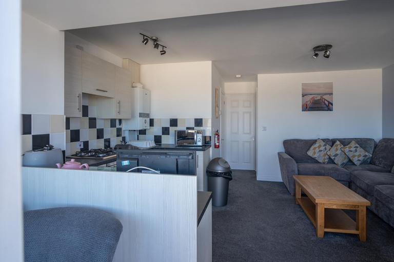 Others 4, Deluxe Kipling Villa with Sea Views, Devon