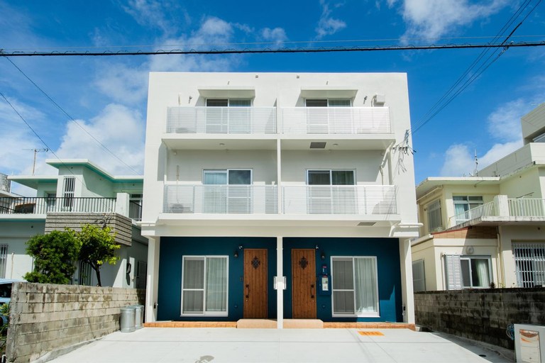 Pension Makana Lea Beach Okinawa, Ginowan