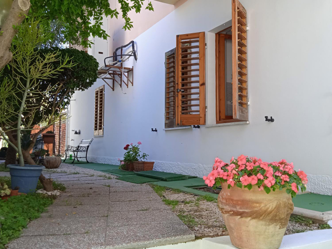 Others 4, Guest House Oleandro, Ogliastra