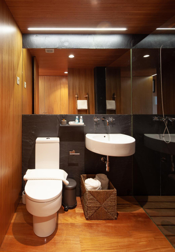 Bathroom, Casa do Avo, Cinfães