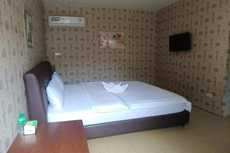 Bedroom 2, Dolphin Bay Resort Puerto Galera, Abra de Ilog