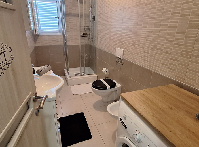 Bathroom 2, Apartment Belisima Delux, Lopar/Supetarska Draga