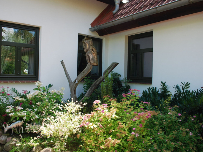 Exterior & Views 2, Wohnung in Dargun, Mecklenburg mit Schwimmbad, Mecklenburgische Seenplatte