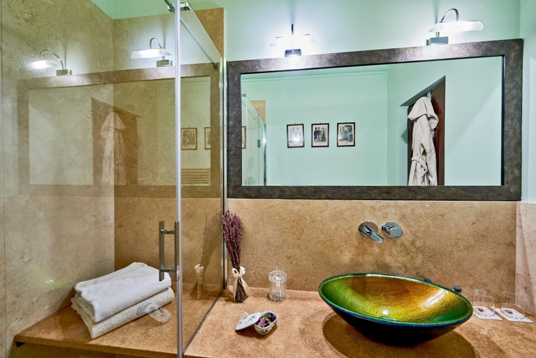 Bathroom 4, Il Tosco, Siena