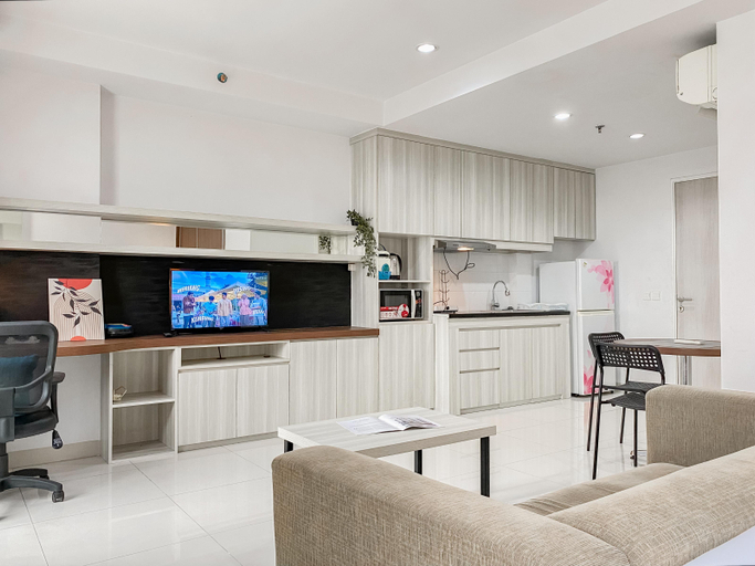 Others 2, Simply Look Apartment Studio at Azalea Suites By Travelio, Cikarang