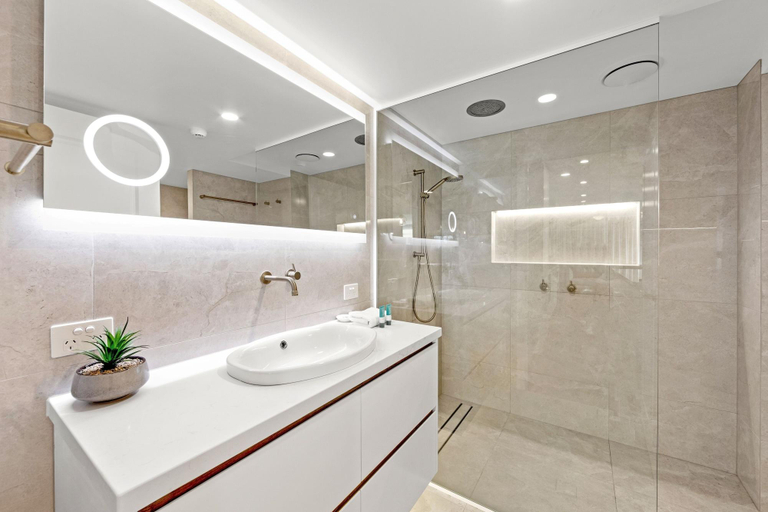 Bedroom 3, Burleigh Beach Tower, Gold Coast
