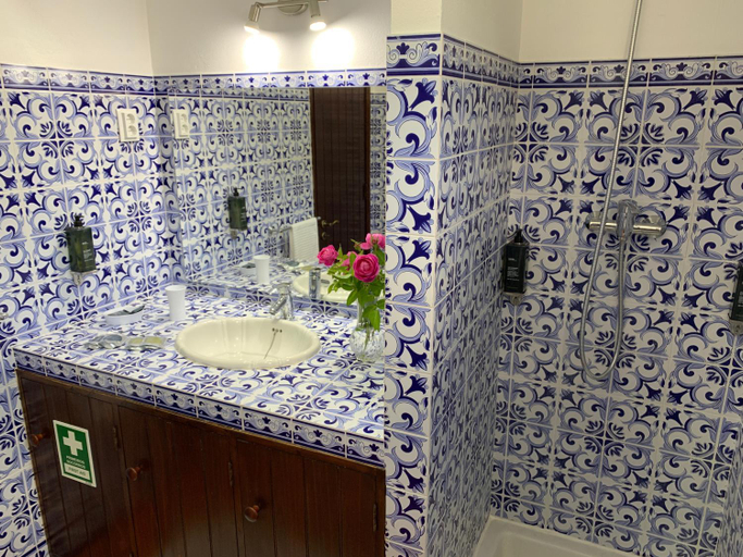Bathroom 3, Super Mario Houses - Casa dos Moinhos, Ribeira Grande