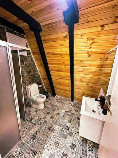Bathroom 5, Joy Sapanca, Sapanca
