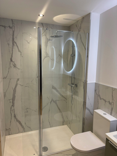 Bathroom 3, Charles Hope Salisbury Centre, Wiltshire