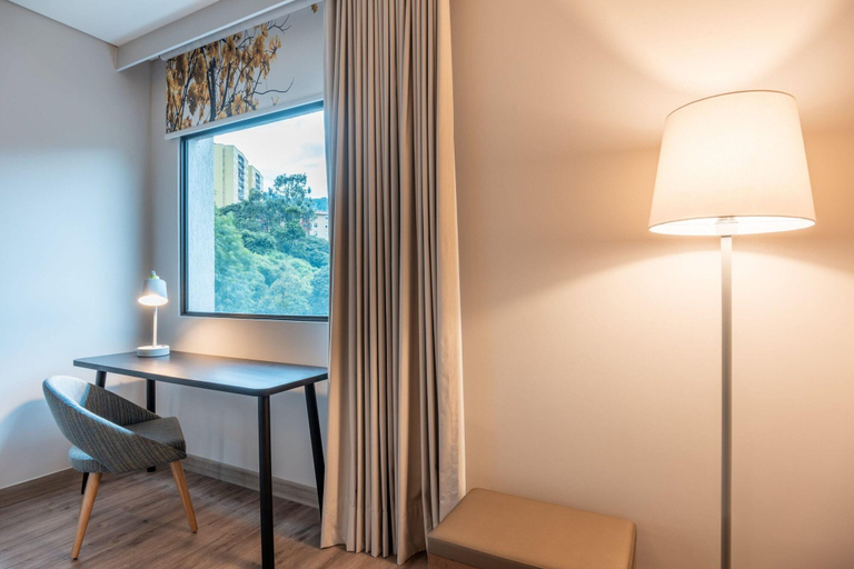 Bedroom 2, Fairfield By Marriott Medellin Sabaneta, Envigado