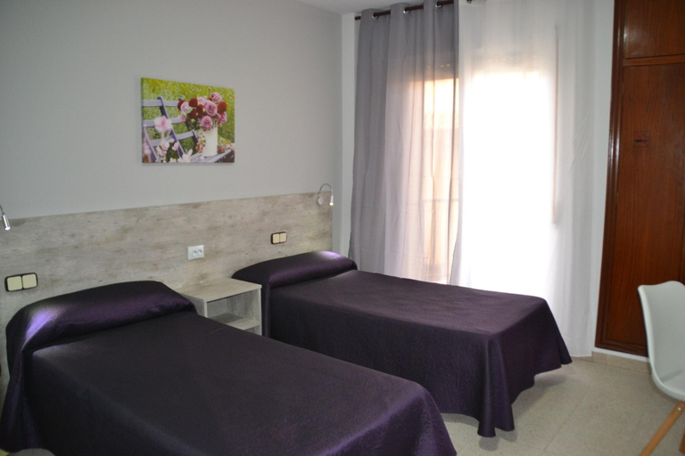 Bedroom 3, Hotel Congra, Alicante