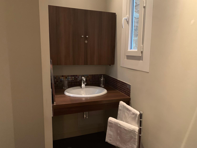 Bedroom 3, Beau T4 Hyper Centre avec Parking, Pyrénées-Orientales