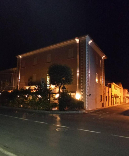 LOCANDA Roma sleep & food, Livorno