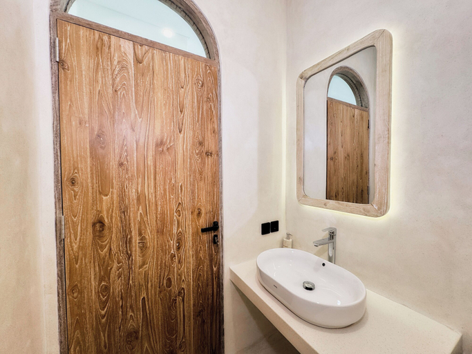 Bathroom 4, Armonia Bali Legian Villas, Badung