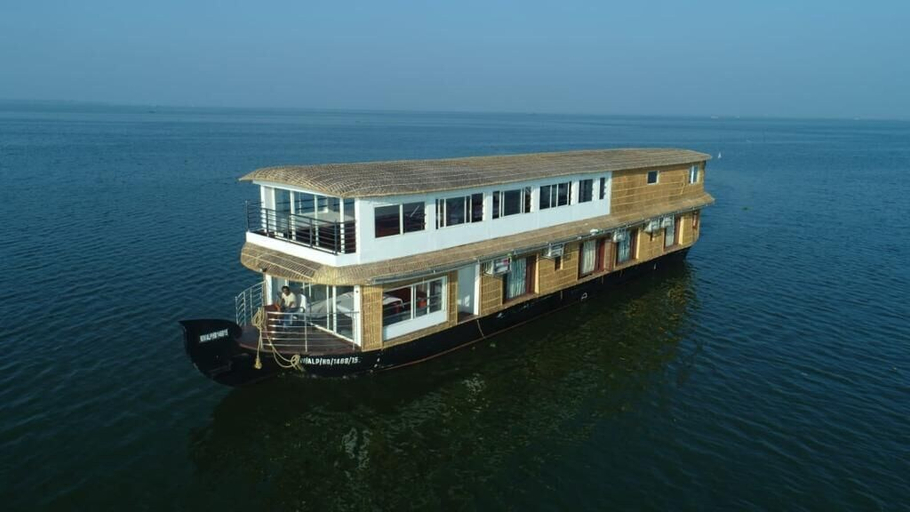 Exterior & Views 2, Eden Homestay Alleppey, Alappuzha
