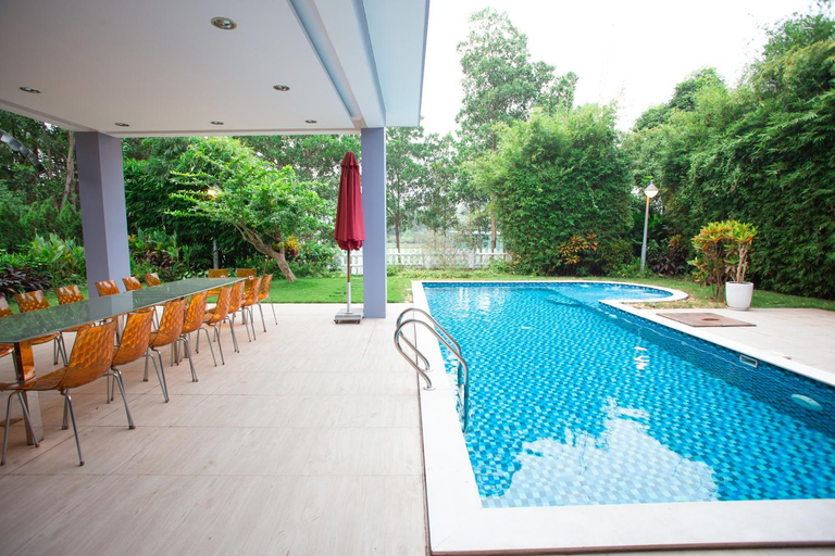 Swimming Pool 9