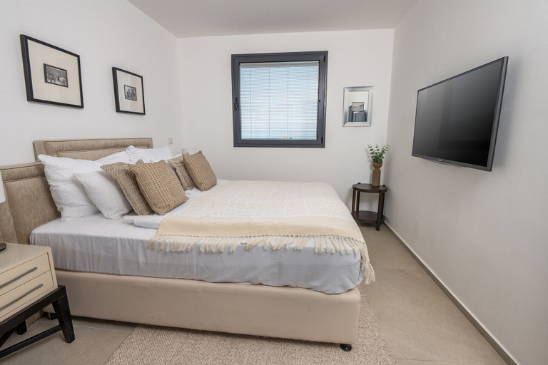 Bedroom 3, Cape Dor Haifa