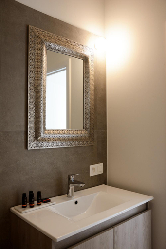 Bathroom 3, De Kaai, Vlaams Brabant