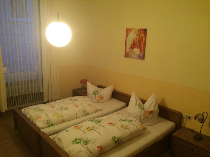 Bedroom 9