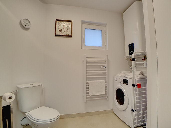 Bedroom 2, Stop Chez M Select Street # Qualite # Confort # Simplicite, Rhône