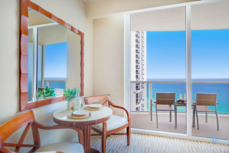 Room 2, Sunny Isles Bliss Beachfront Retreat for 4, Miami-Dade