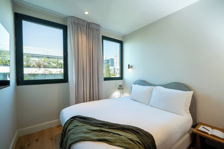 Bedroom 5, master Mazeh