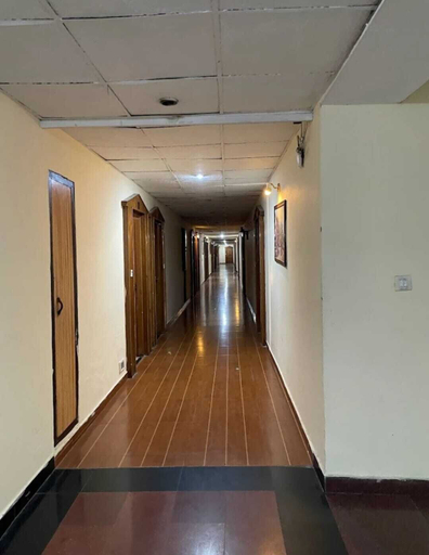 Others 5, Royal Grand By Skua World , Kullu