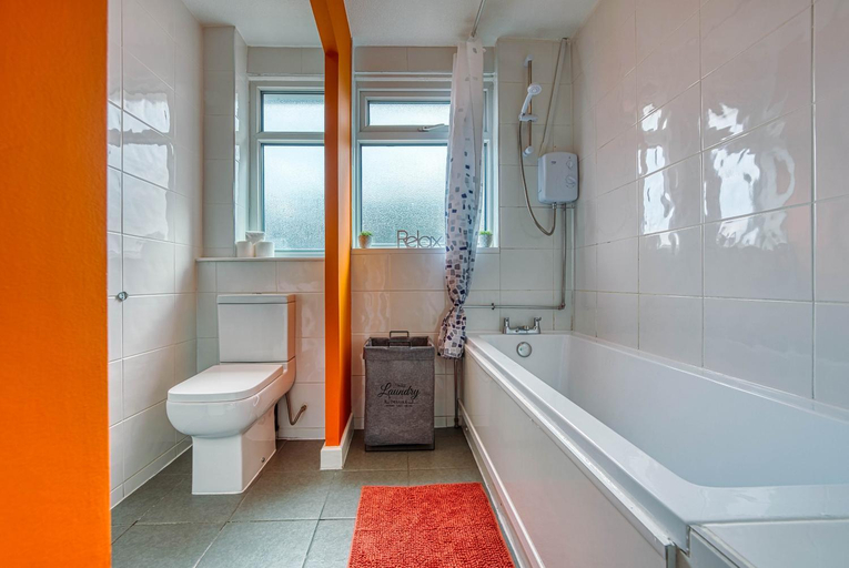 Others 3, The City Link House | Superfast WiFi & Garden, Birmingham