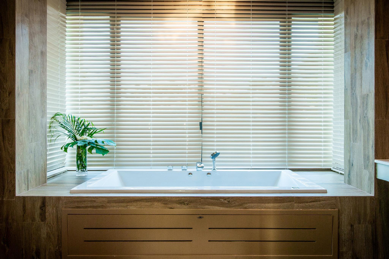 Bathroom 5