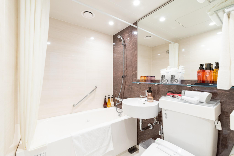Bathroom 9