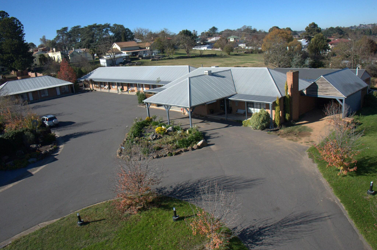 Exterior & Views 2, Swaggers Motor Inn, Yass Valley