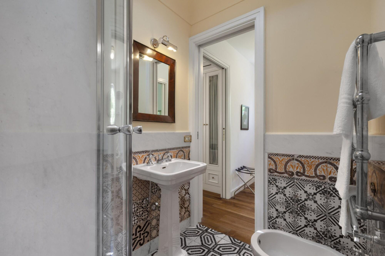 Room 4, Villa Le Camelie in Sant Agnello, Napoli