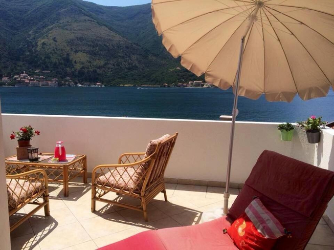 Others 4, Apartment Jovana
