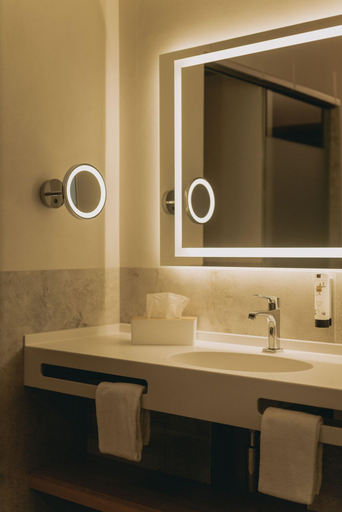 Bathroom 5, Landhotel Bohrerhof, Breisgau-Hochschwarzwald