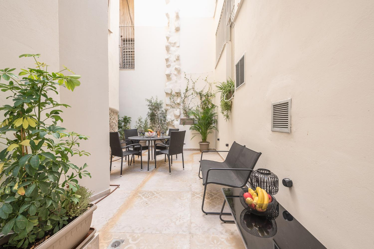 Others 4, Apollonos 28 Luxury Suites, Attica