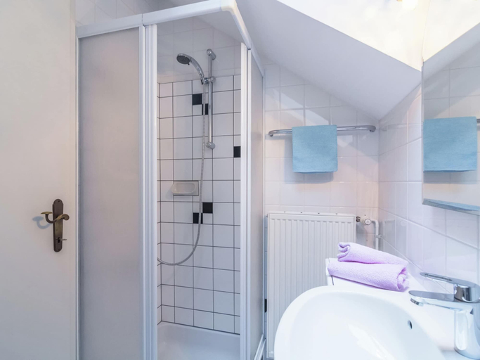 Bathroom 3, Cottage in Rangersdorf Near ski Areas, Spittal an der Drau