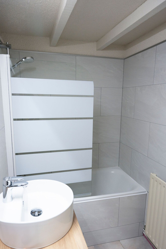 Bathroom 3, La Bastide de Montferrat, Var
