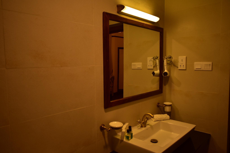 Bathroom 4, Hill Cottage Nuwara Eliya, Nuwara Eliya