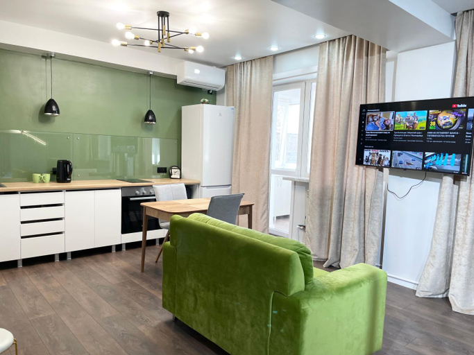 Others 4, Apartment on KShT, Ulanskiy