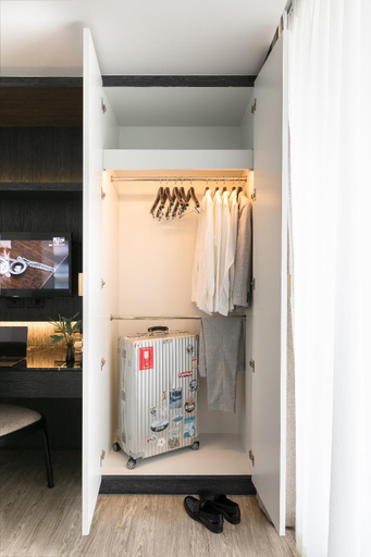 Amenities 6