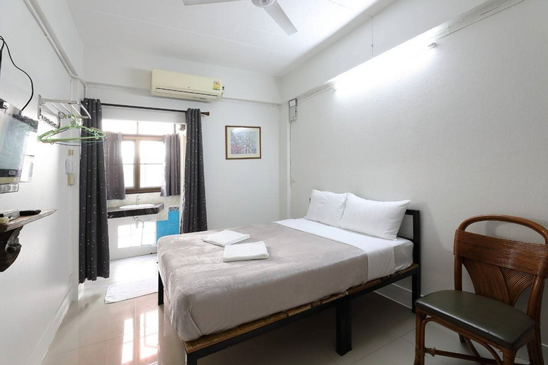 Bedroom 9