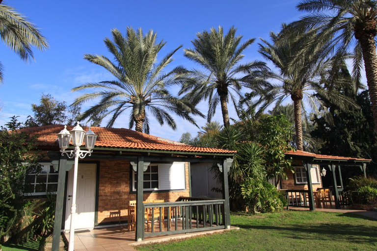 Others 5, Batei Nurit