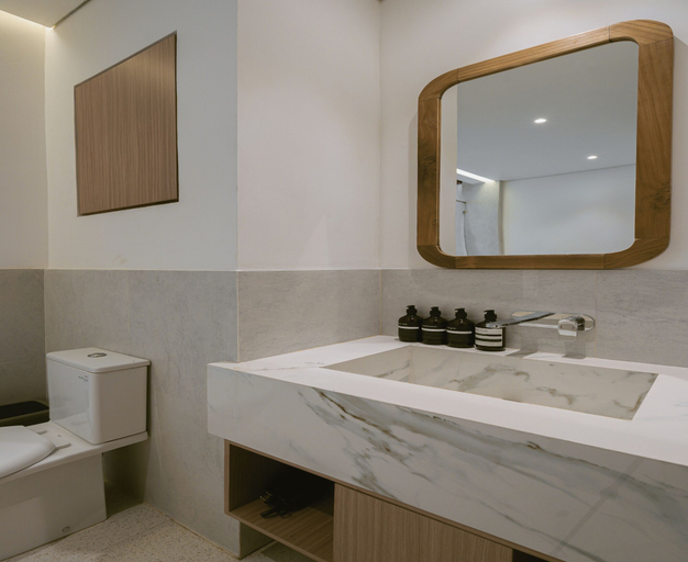 Bathroom 3, Kemala Villa Unit 2 by Betterplace, Badung