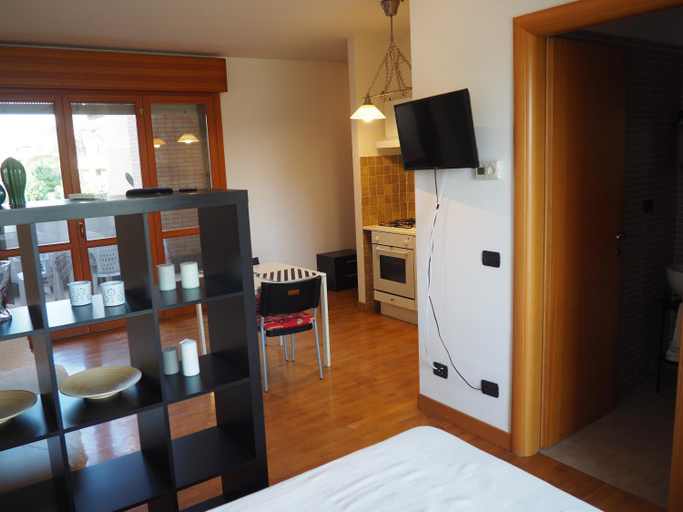 Bedroom 2, Residence Porta di Roma, Rome