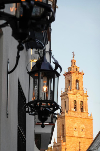 Others 5, Hospederia Santa Clara, Sevilla