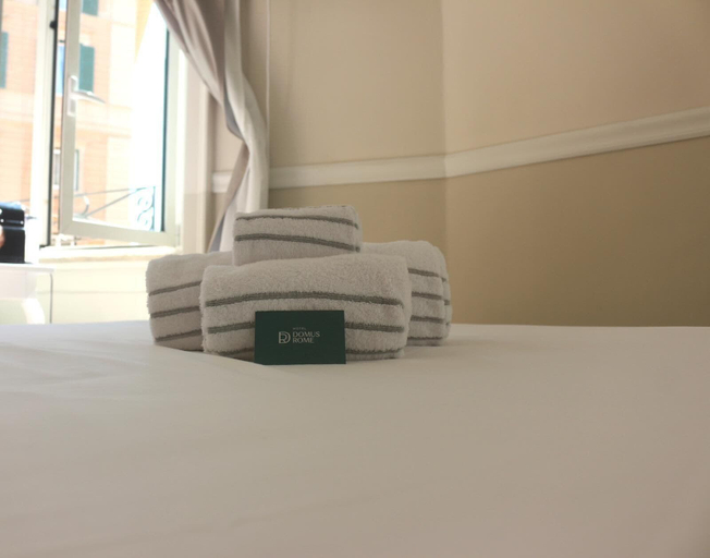 Bedroom 3, Hotel Domus Rome, Rome