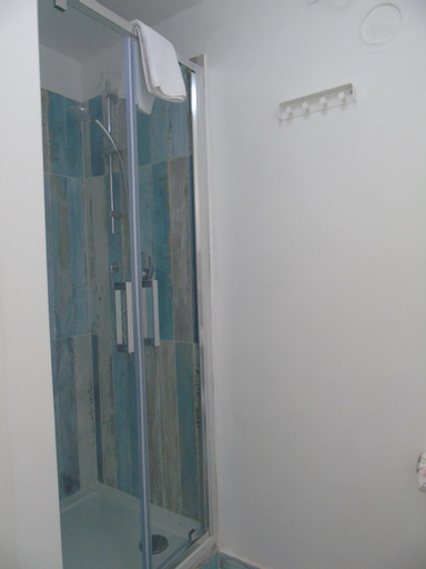 Bedroom 2, Affittacamere SveMilla, La Spezia