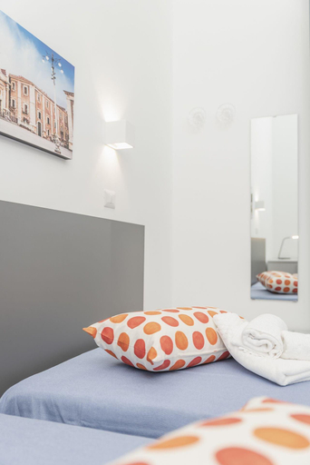 Bedroom 4, Fladi House Affittacamere, Catania