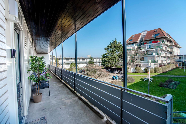 Others 4, De Schelp 61, Free parking, Zandvoort