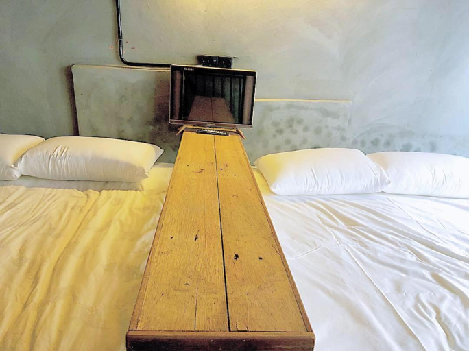 Others 4, Rimba Jonker With Private Pool -10 Pax 2B/R, Malacca City